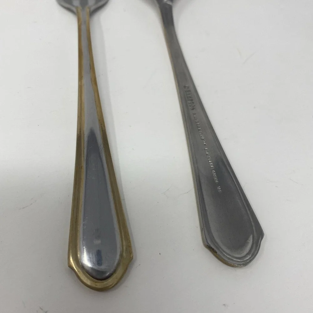 Set of 12 Hampton Silversmiths HSV198 Stainless Cocktail Seafood Forks Gold Trim